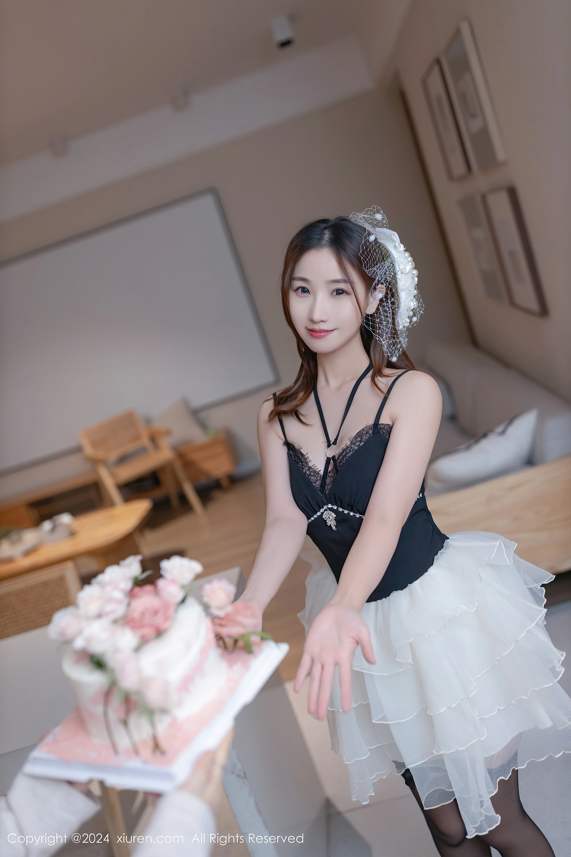 [Xiuren秀人网]2024.04.16 NO.8398 杏子Yada 2